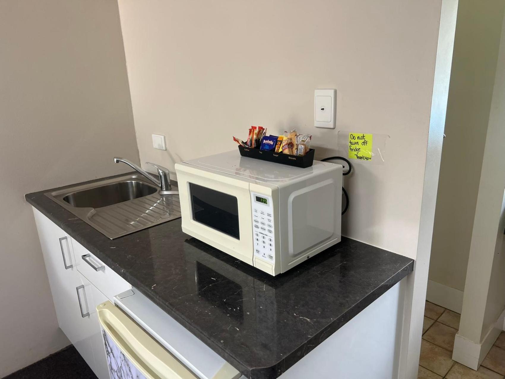 Kalua Motel Bundaberg Ngoại thất bức ảnh