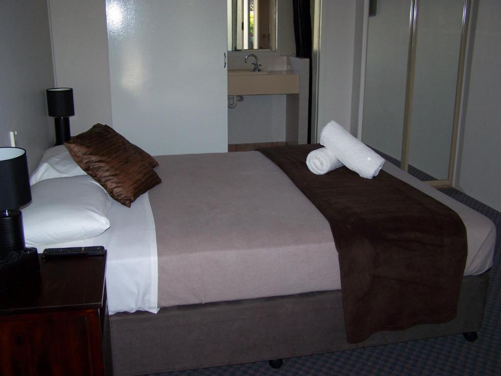 Kalua Motel Bundaberg Phòng bức ảnh